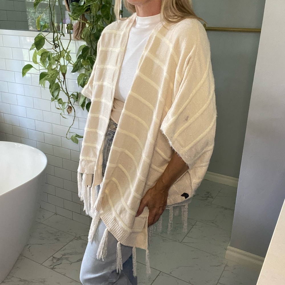 Akemi + Kin Anthropologie Poncho Cardigan in Cream